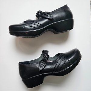 Dansko Ainsely Nappa Mary Jane Clogs EU Size 37